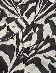 Day Birger et Mikkelsen - Day Zenobia - marškiniai ilgomis rankovėmis - ivory shade - 2