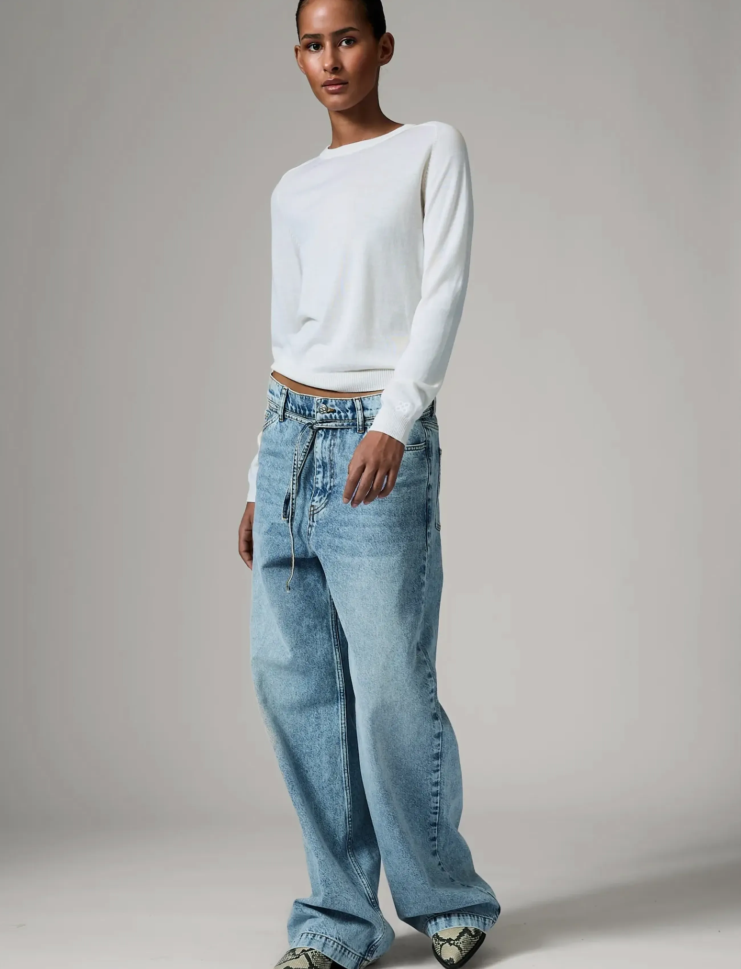IVORY SHADE