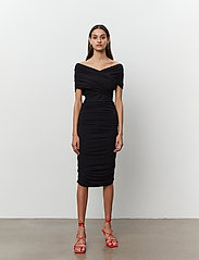 Day Birger et Mikkelsen - Margot - Wrap Jersey - ballīšu apģērbs par outlet cenām - black - 2