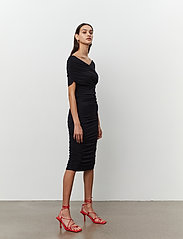 Day Birger et Mikkelsen - Margot - Wrap Jersey - ballīšu apģērbs par outlet cenām - black - 3