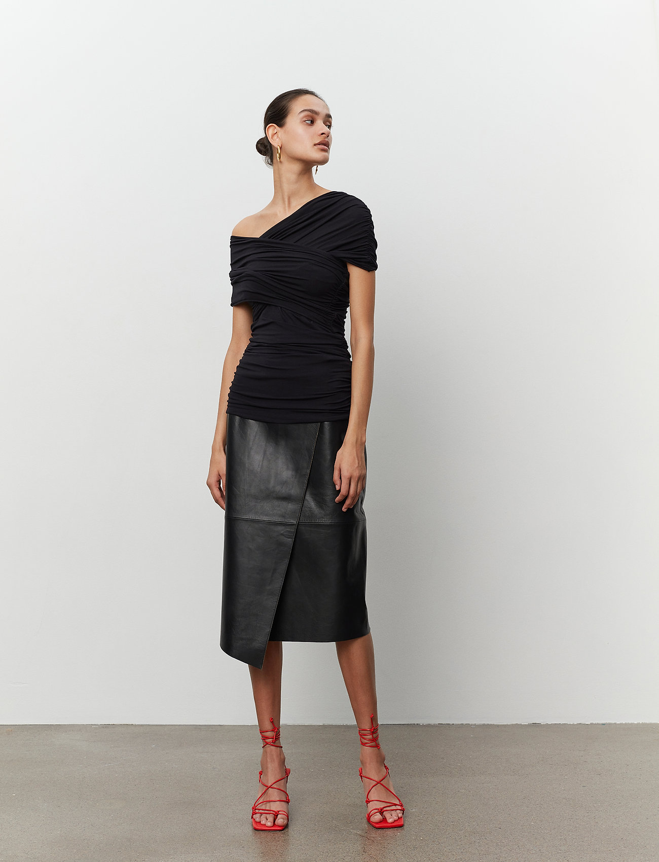 Day Birger et Mikkelsen - Scarlet - Wrap Jersey - Ärmellose blusen - black - 3