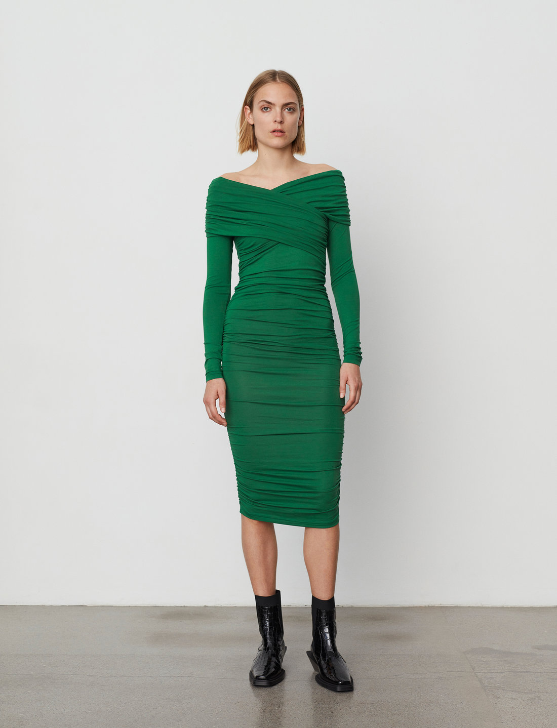 Dresses 2 day sales delivery