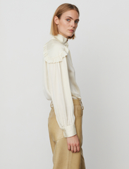Day Birger et Mikkelsen - Courtney - Modern Drape - long-sleeved blouses - cloud cream - 3