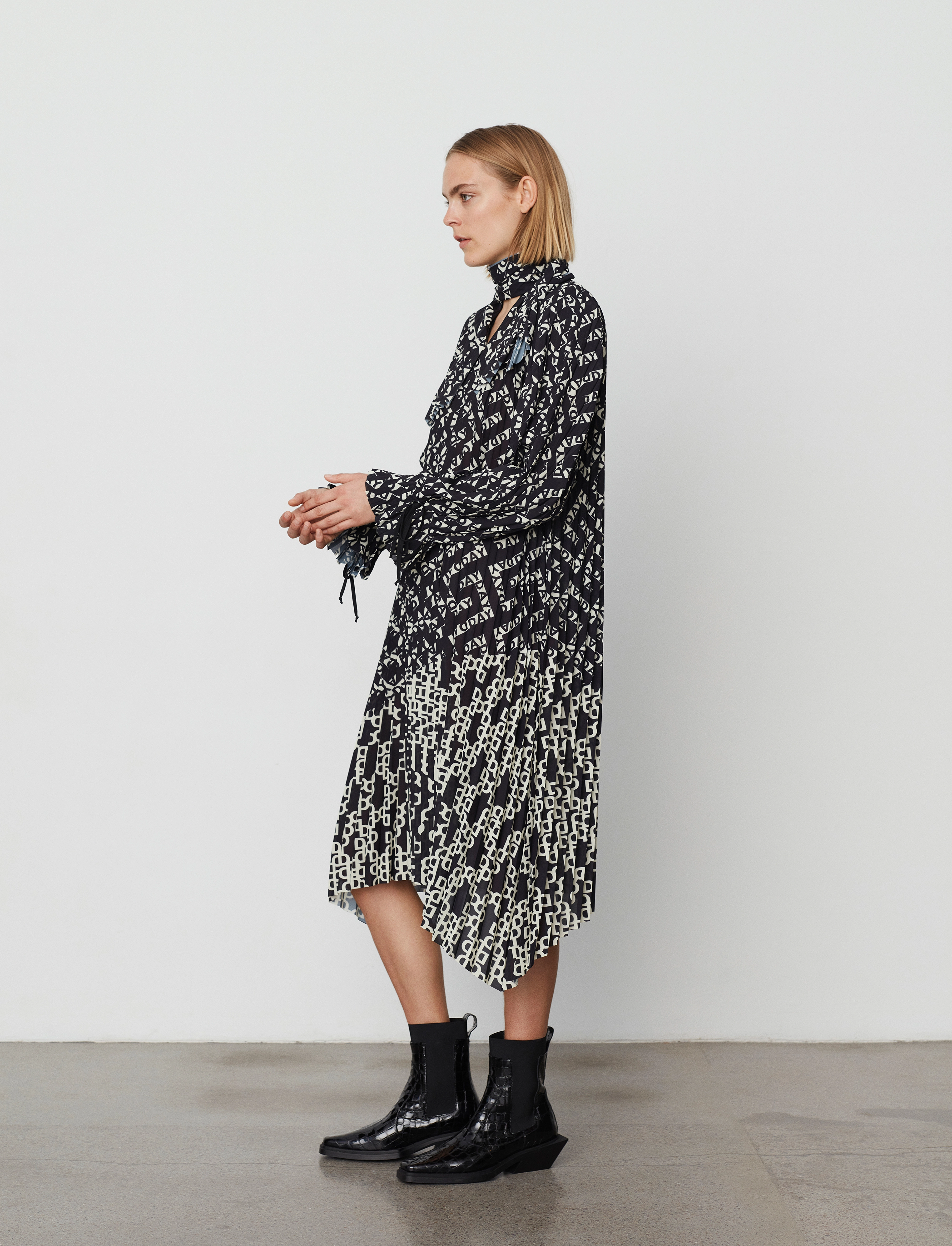 Day Birger et Mikkelsen - Oscar - Graphic Mix - vidutinio ilgio suknelės - black - 3