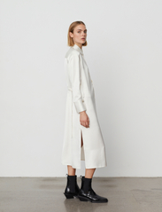 Day Birger et Mikkelsen - Sonya - Shiny Viscose - shirt dresses - white alyssum - 5