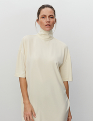 Day Birger et Mikkelsen - Vivien - All Day Jersey - t-shirtklänningar - cloud cream - 5