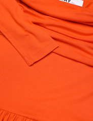 Day Birger et Mikkelsen - Ava - Wrap Jersey - spicy orange - 2