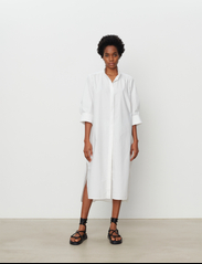 Day Birger et Mikkelsen - Jack - Solid Cotton - sukienki letnie - bright white - 3