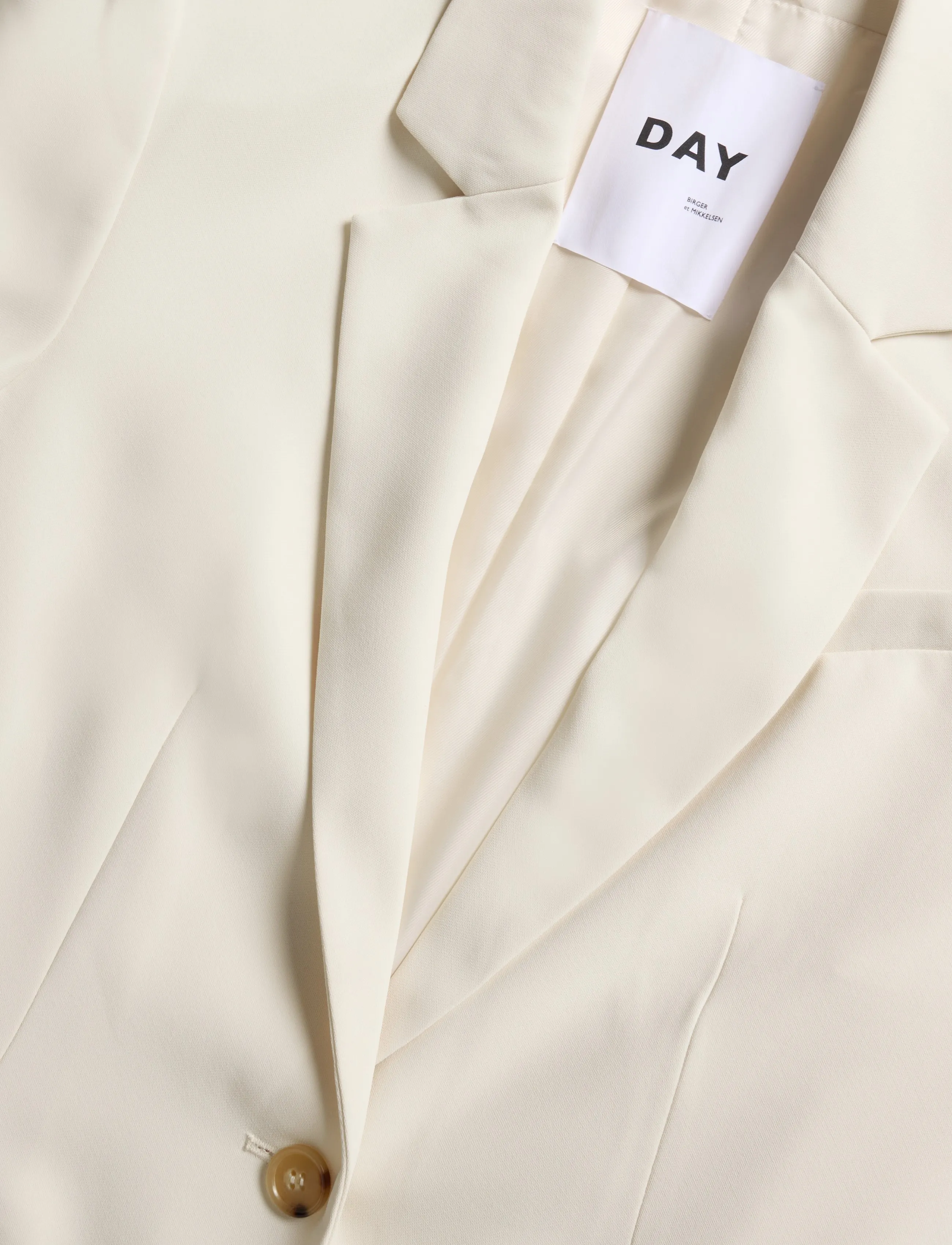 Day Birger et Mikkelsen - Elton - Classic Gabardine - Ühes joones nööpidega bleiserid - ivory shade - 2