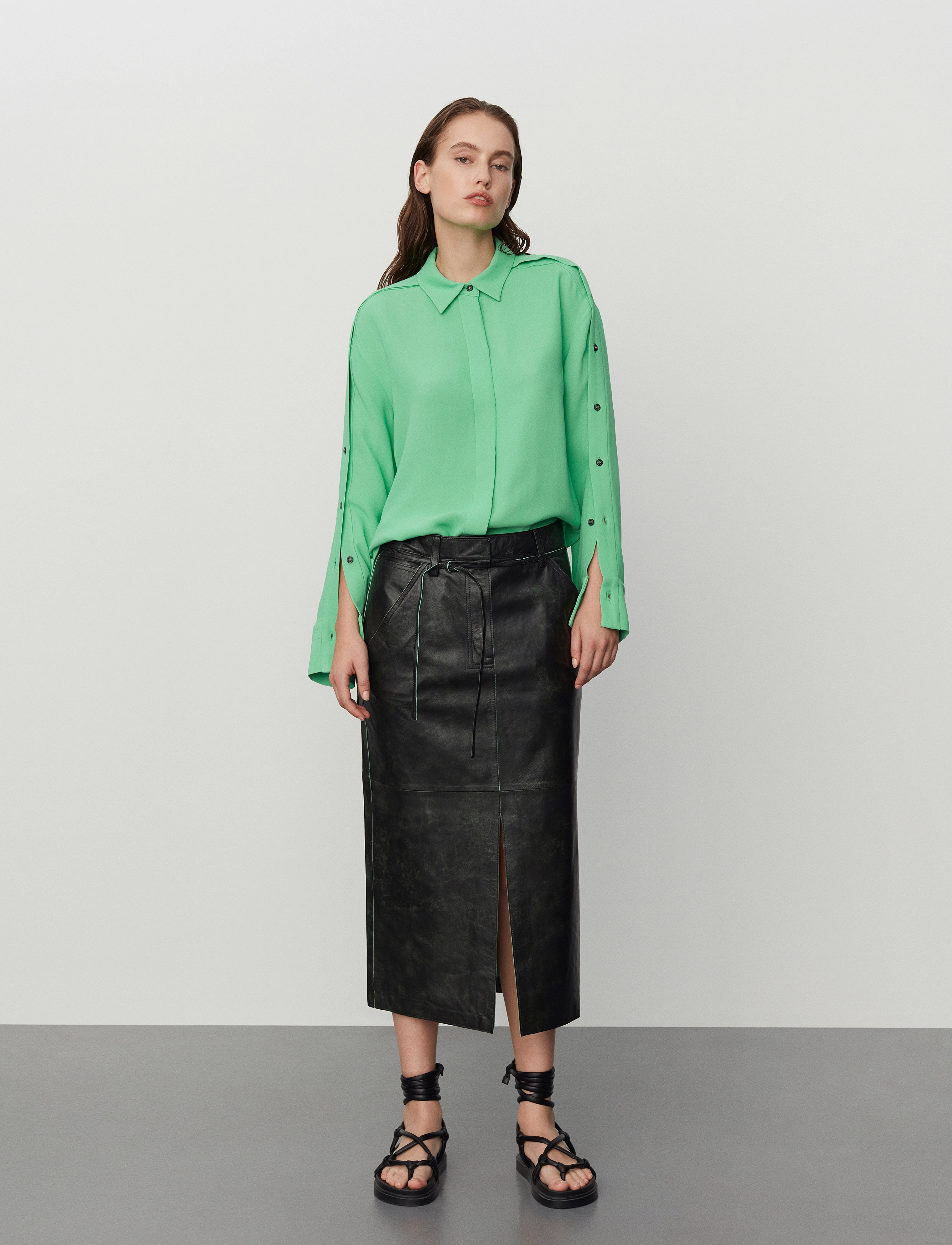 Day Birger et Mikkelsen - Sylvie - Matte Viscose Crepe - langärmlige blusen - bright green - 3