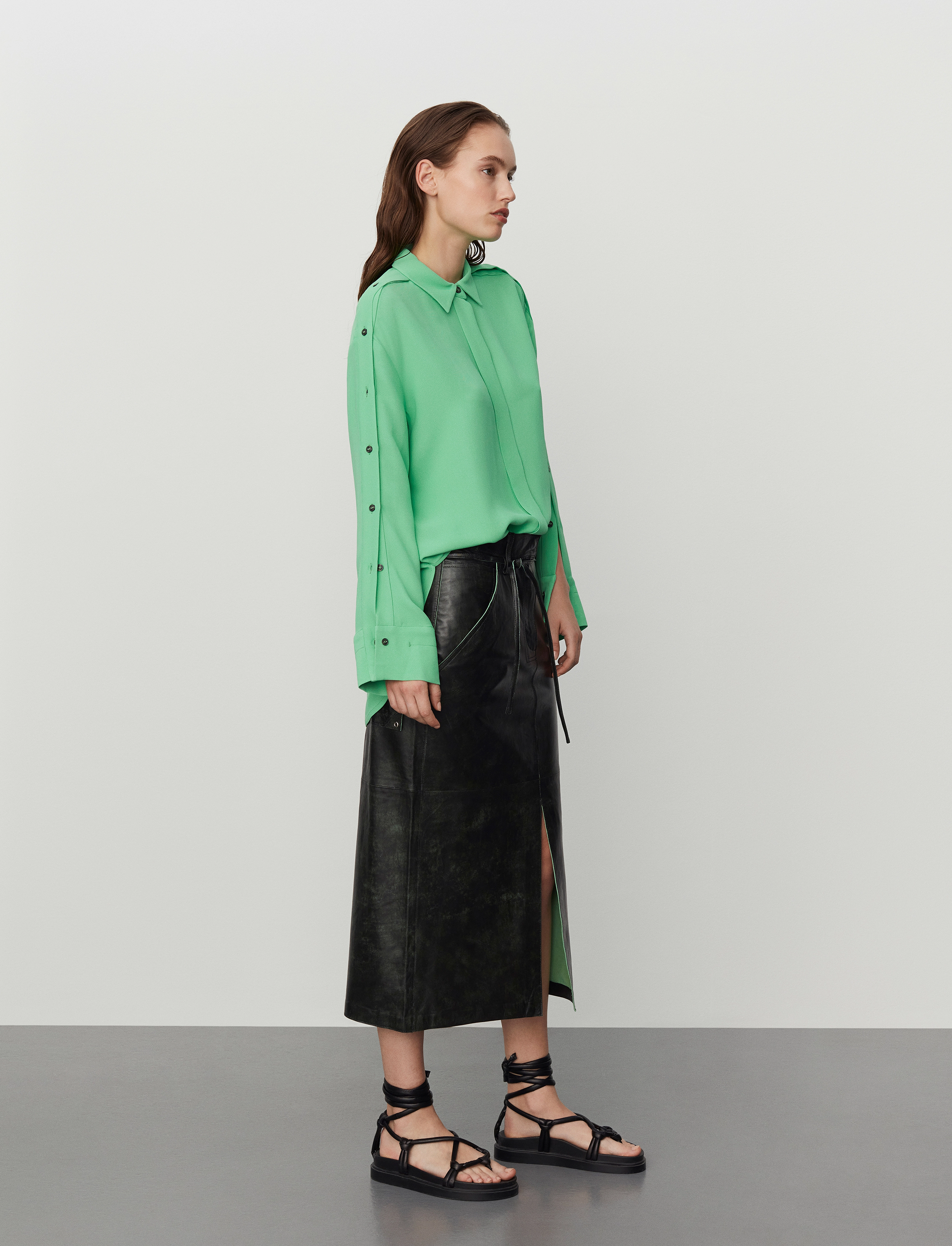 Day Birger et Mikkelsen - Sylvie - Matte Viscose Crepe - langärmlige blusen - bright green - 4