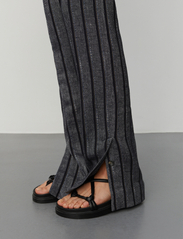 Day Birger et Mikkelsen - Ally - Cotton Blend Stripe - kostymbyxor - black - 6