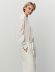 Day Birger et Mikkelsen - Nolan - Crispy Cotton Stripe - langärmlige hemden - bright white - 3