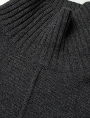 Day Birger et Mikkelsen - Sammie - Soft Lamb - knitted dresses - antracit grey melange - 4