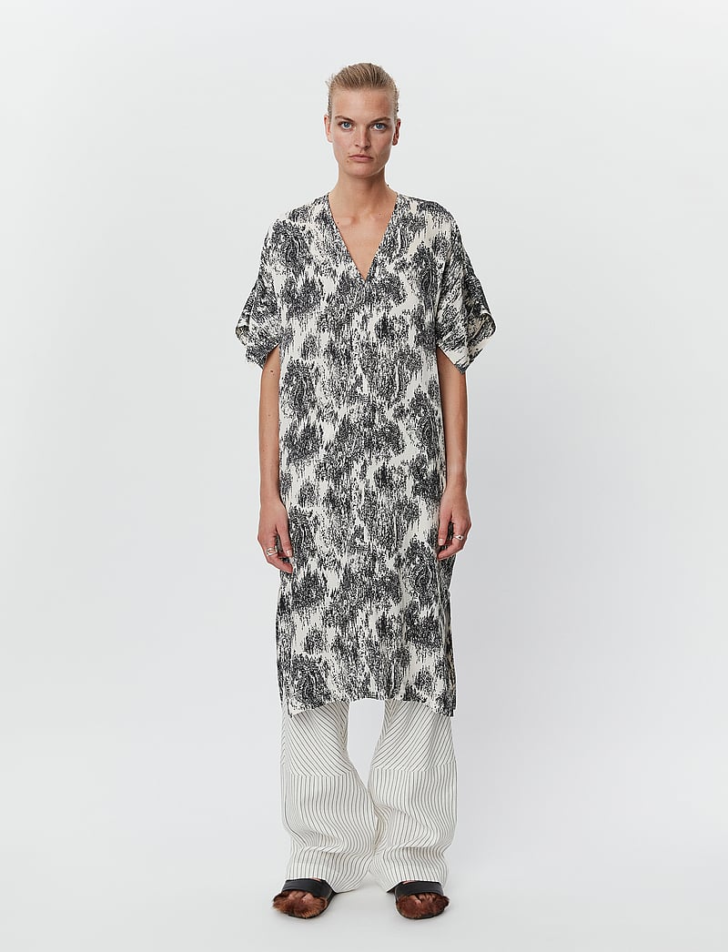 Day Birger et Mikkelsen - Maria - Paisley Perception - midi kjoler - paisley heritage - 0