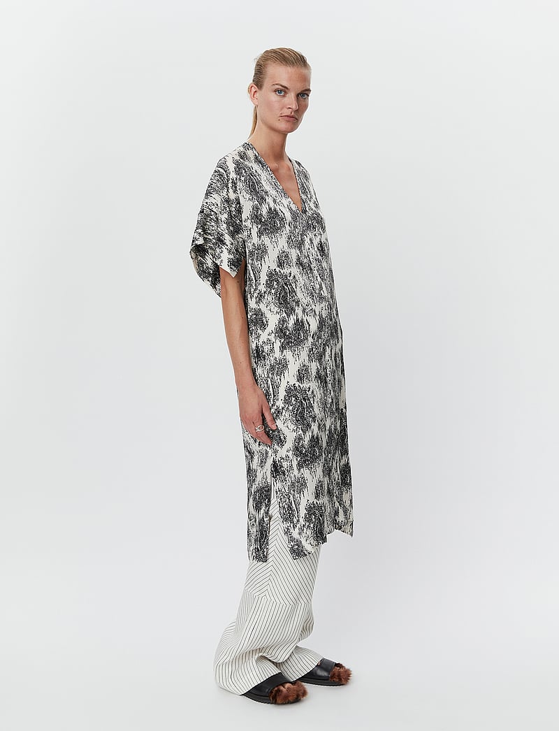 Day Birger et Mikkelsen - Maria - Paisley Perception - midi kjoler - paisley heritage - 5
