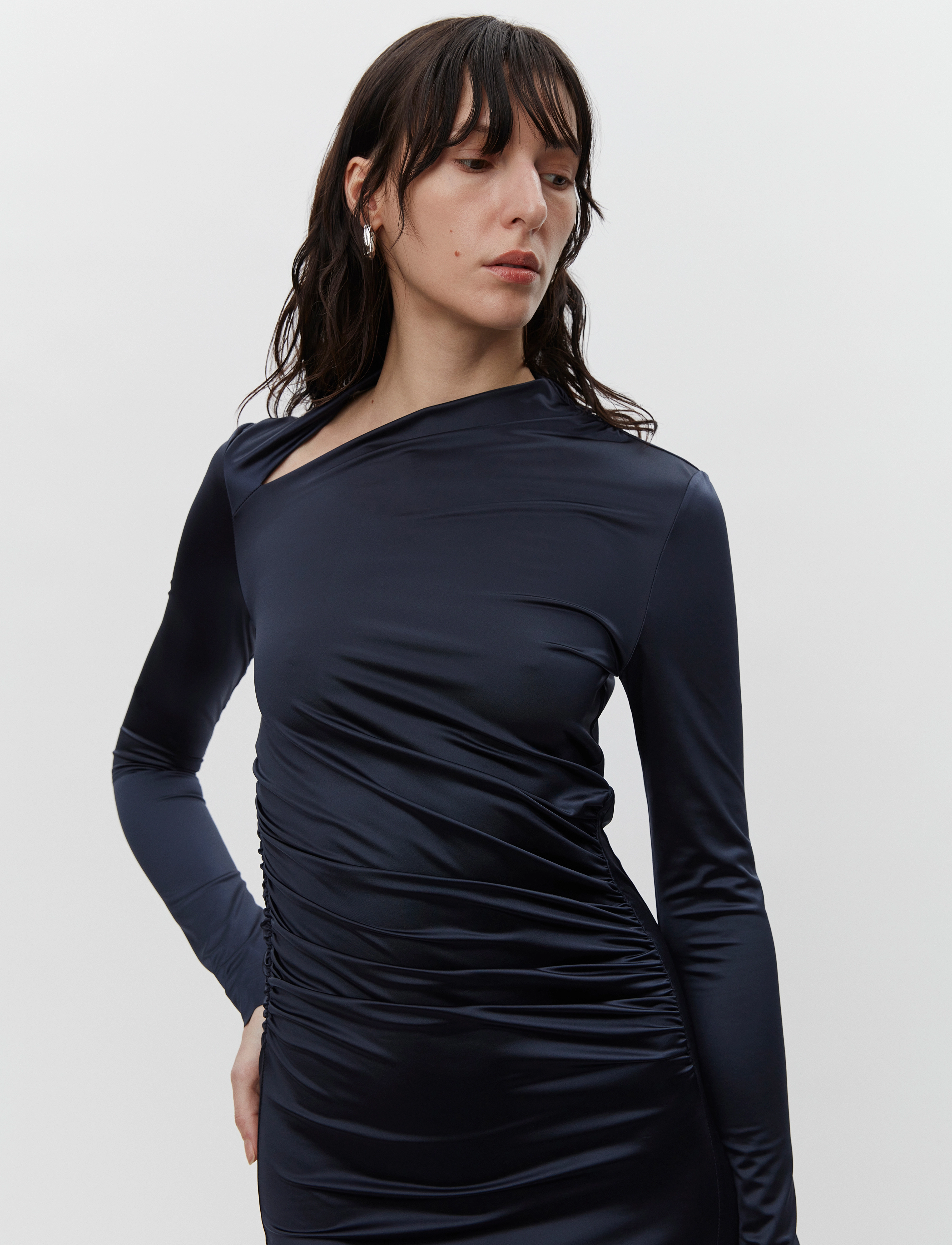 Lori Glossy Stretch 5