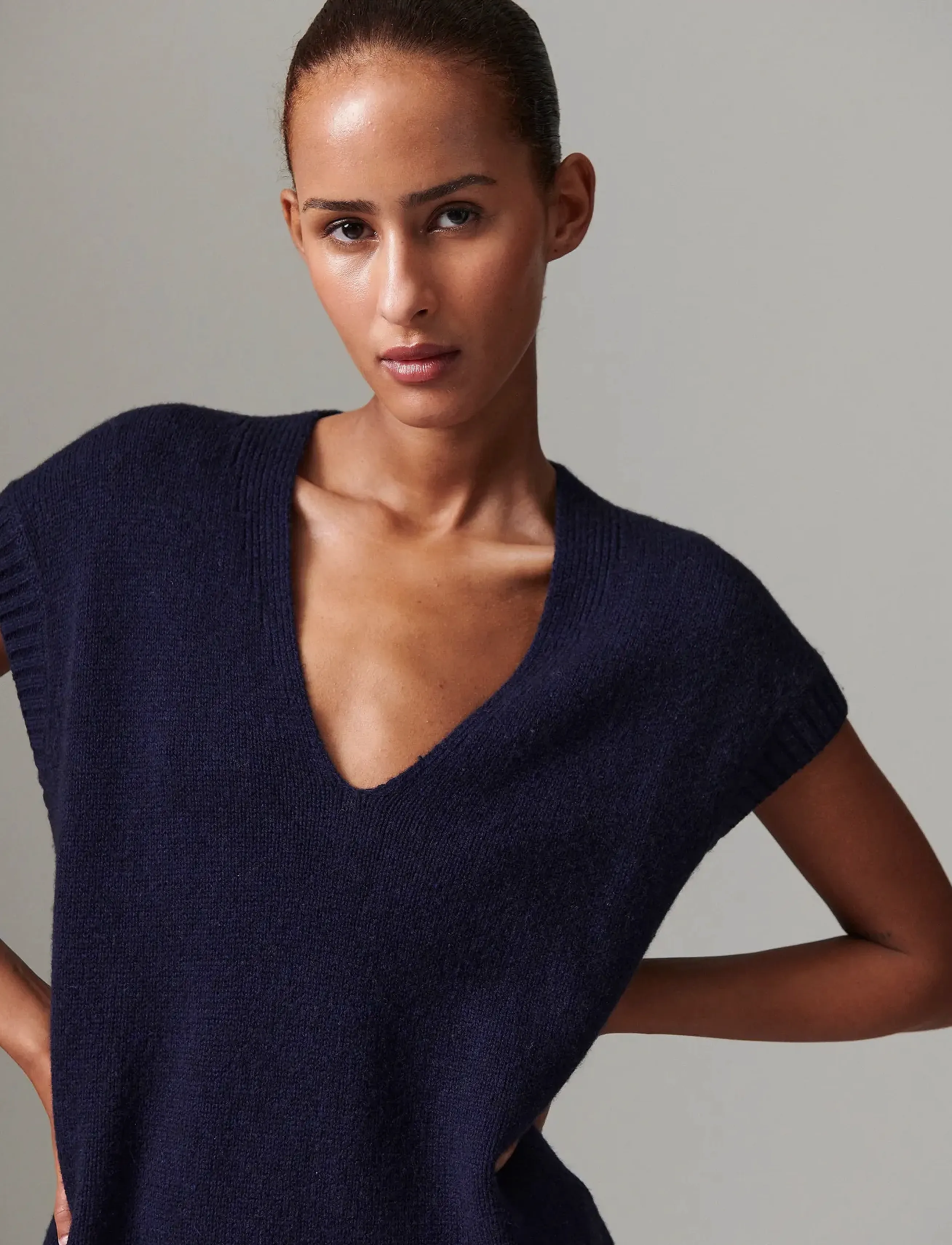 Day Birger et Mikkelsen - Flynn - Soft lamb - knitted vests - dark sapphire. - 5