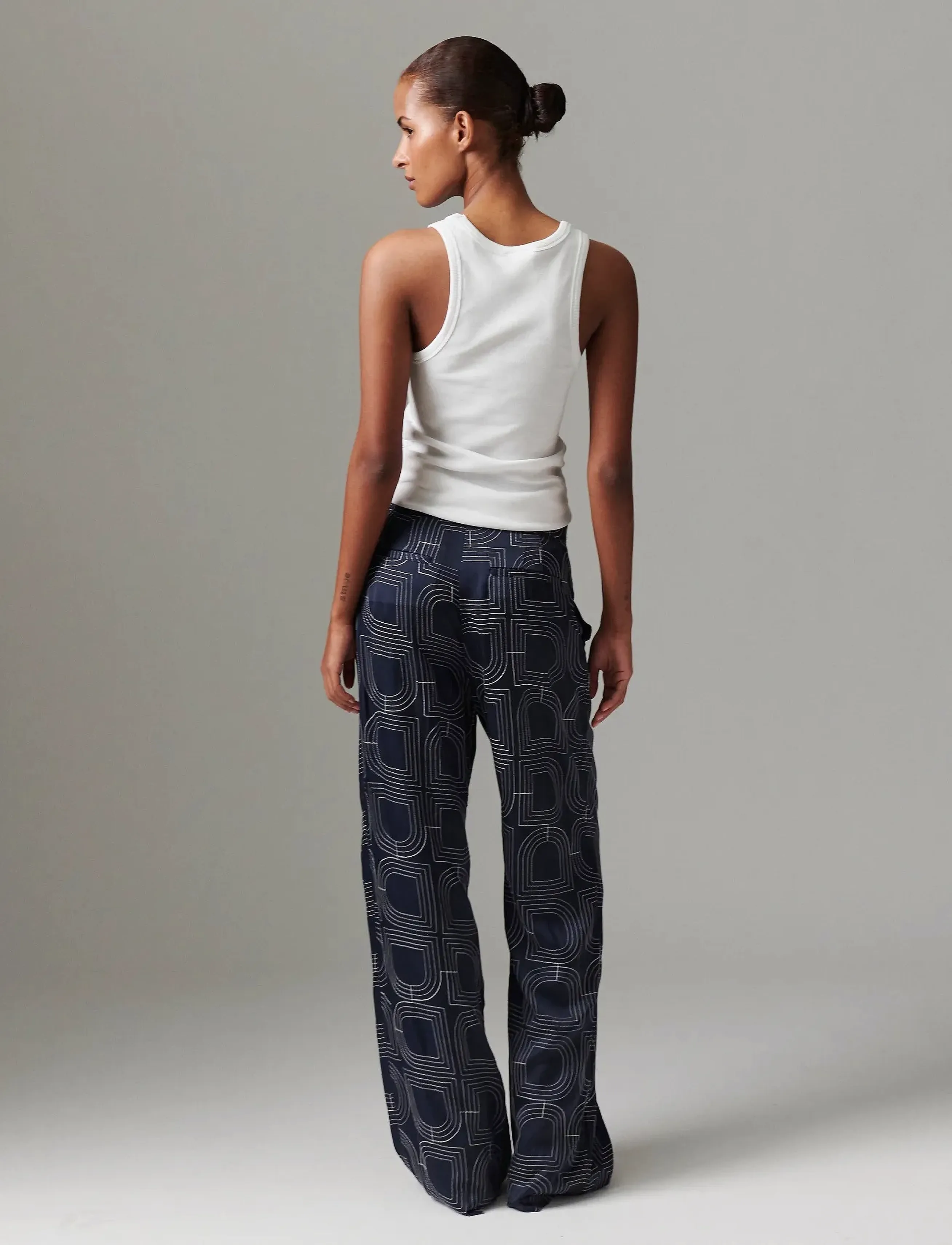Day Birger et Mikkelsen - Phoebe - Fluid Viscose Stitch - straight leg trousers - dark sapphire. - 4