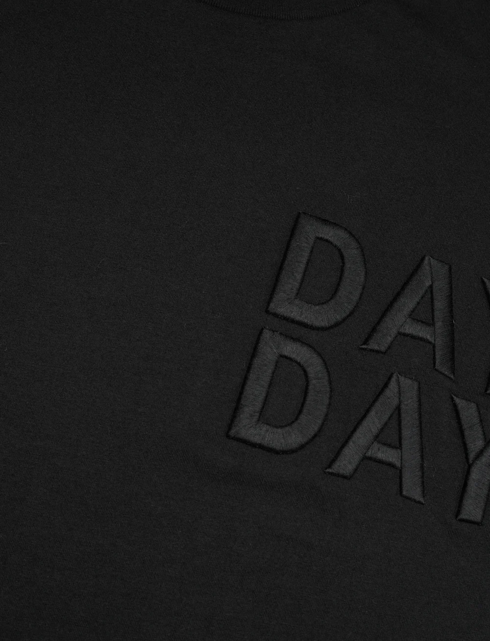 Day Birger et Mikkelsen - Drew Embroidery - Heavy Jersey - t-shirts - black - 2