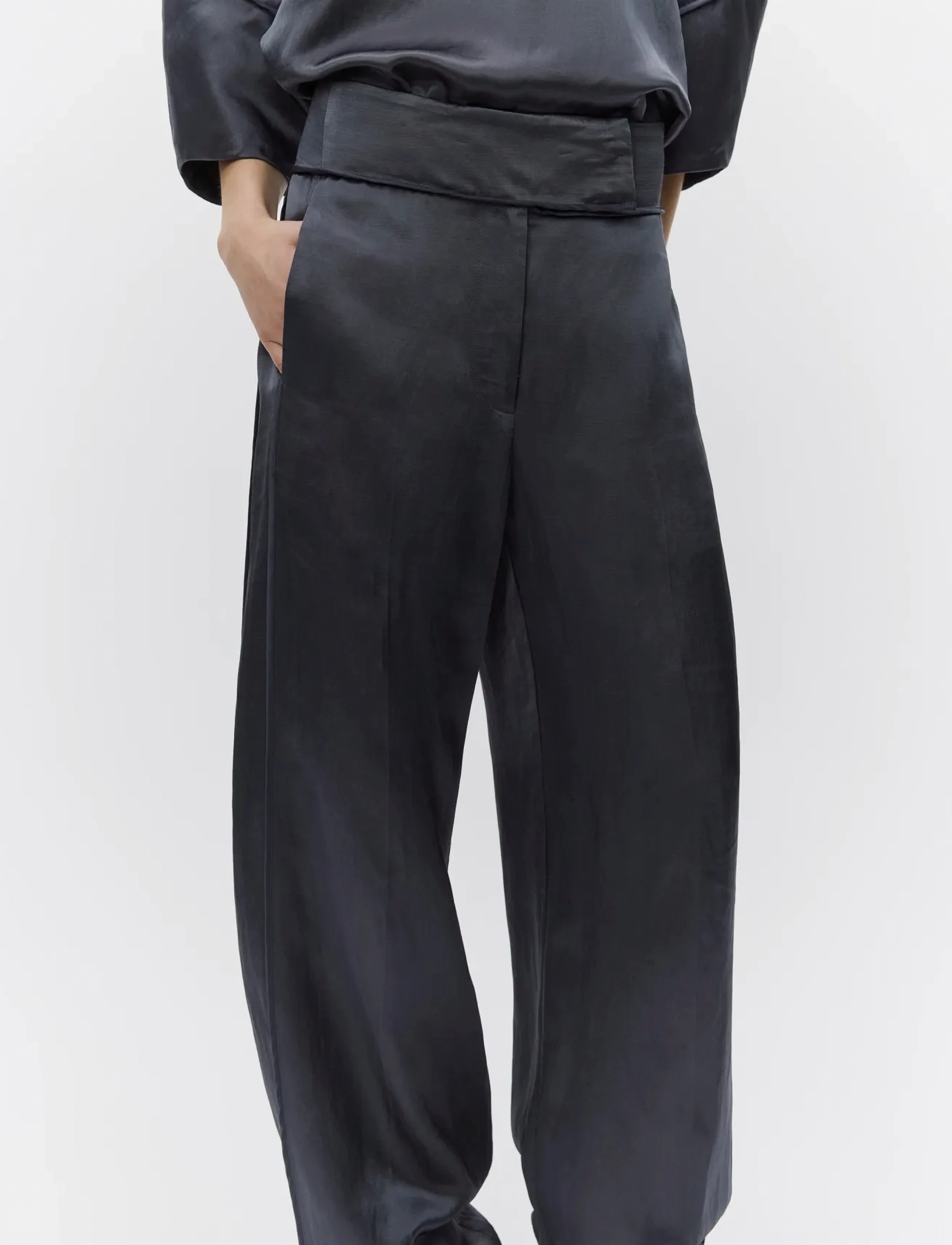 Day Birger et Mikkelsen - Elms - High shine blend - bikses ar platām starām - ebony - 3