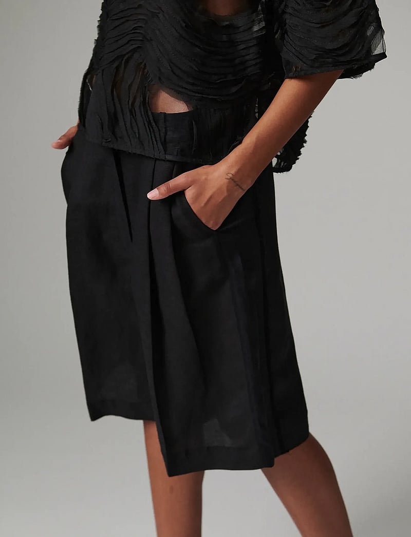 Day Birger et Mikkelsen - Gordon - Contrast Linen - pellava shortsit - black - 0