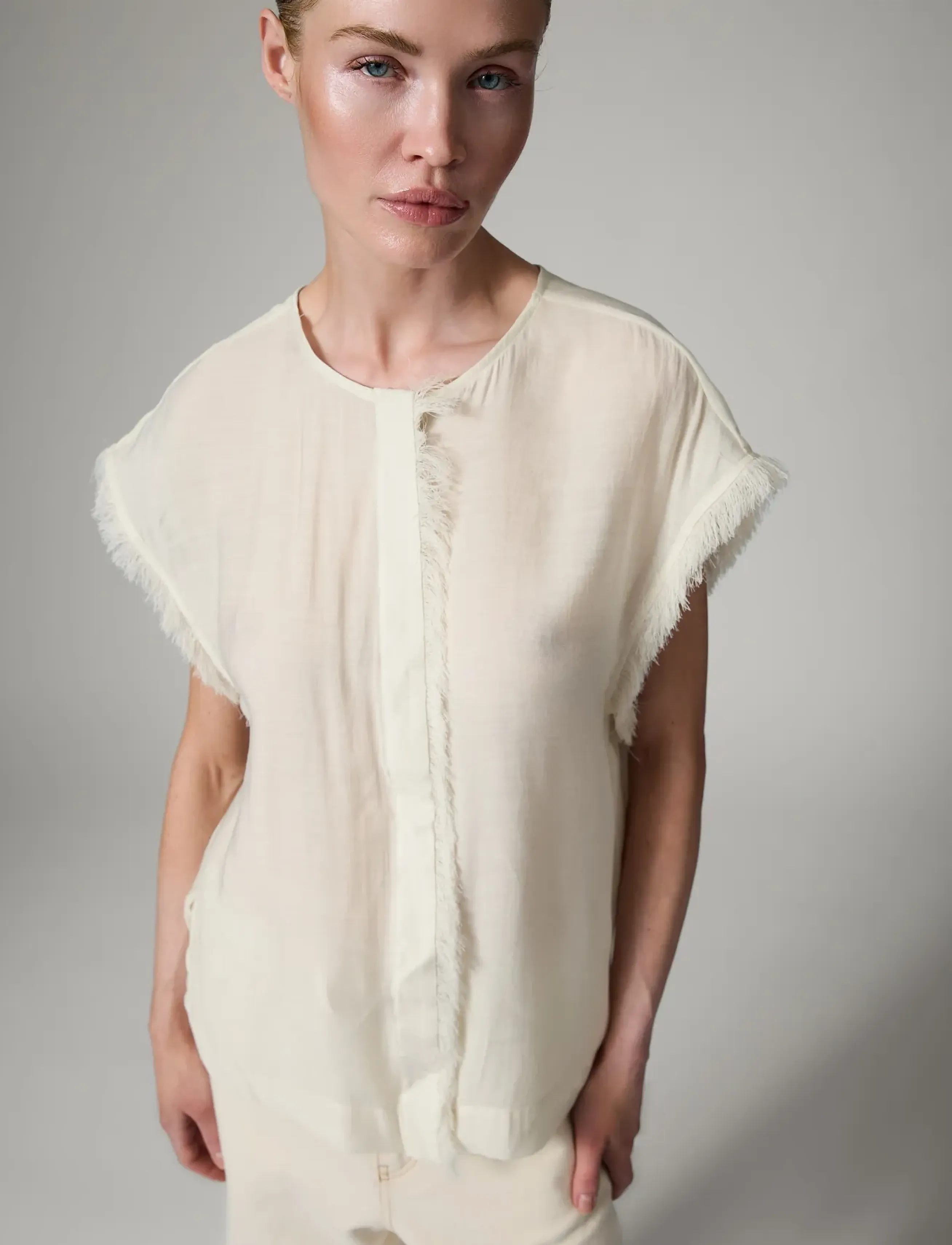 Day Birger et Mikkelsen - Kua - Sheer Fringes - sleeveless blouses - jet stream - 5
