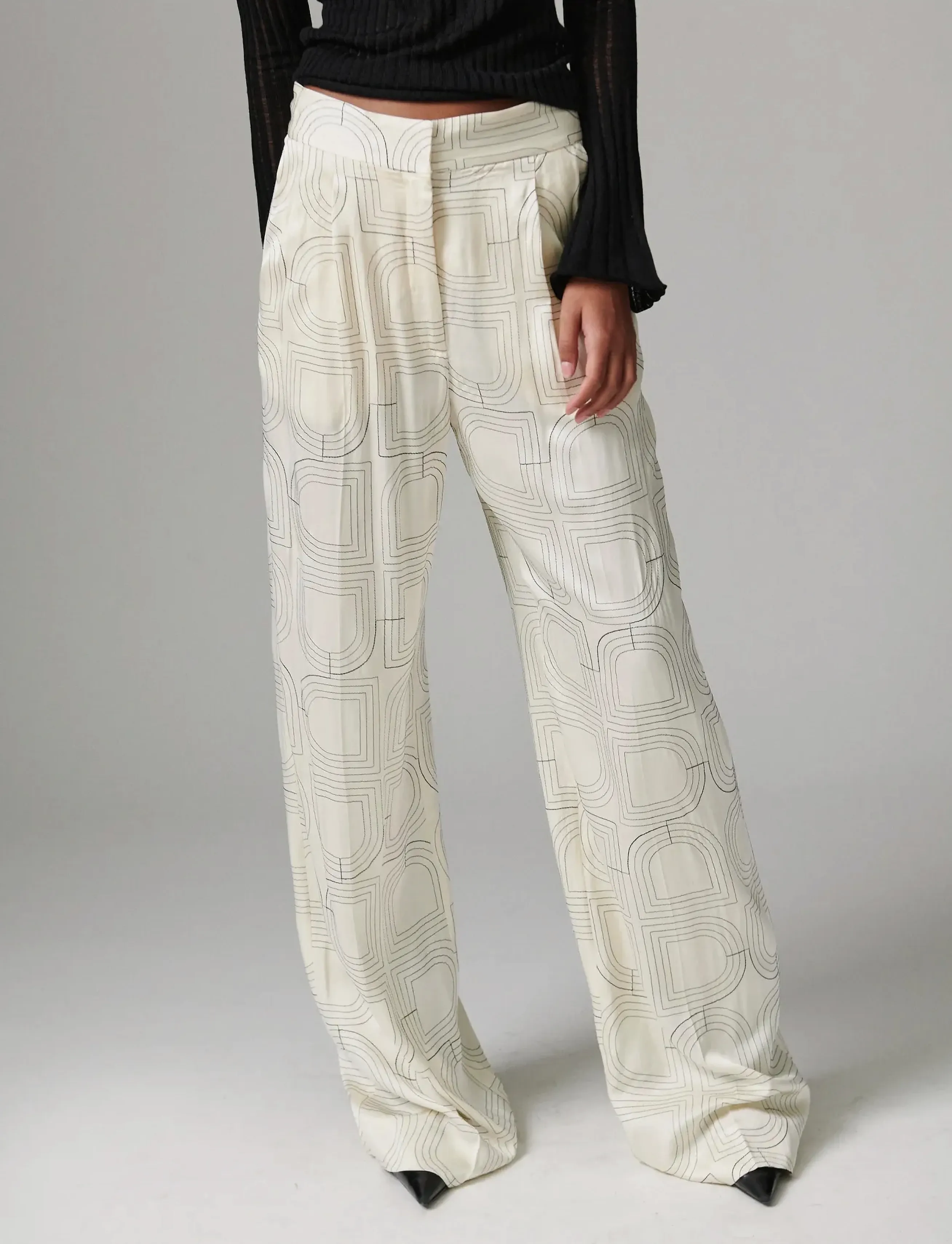 Phoebe Fluid Viscose Stitch