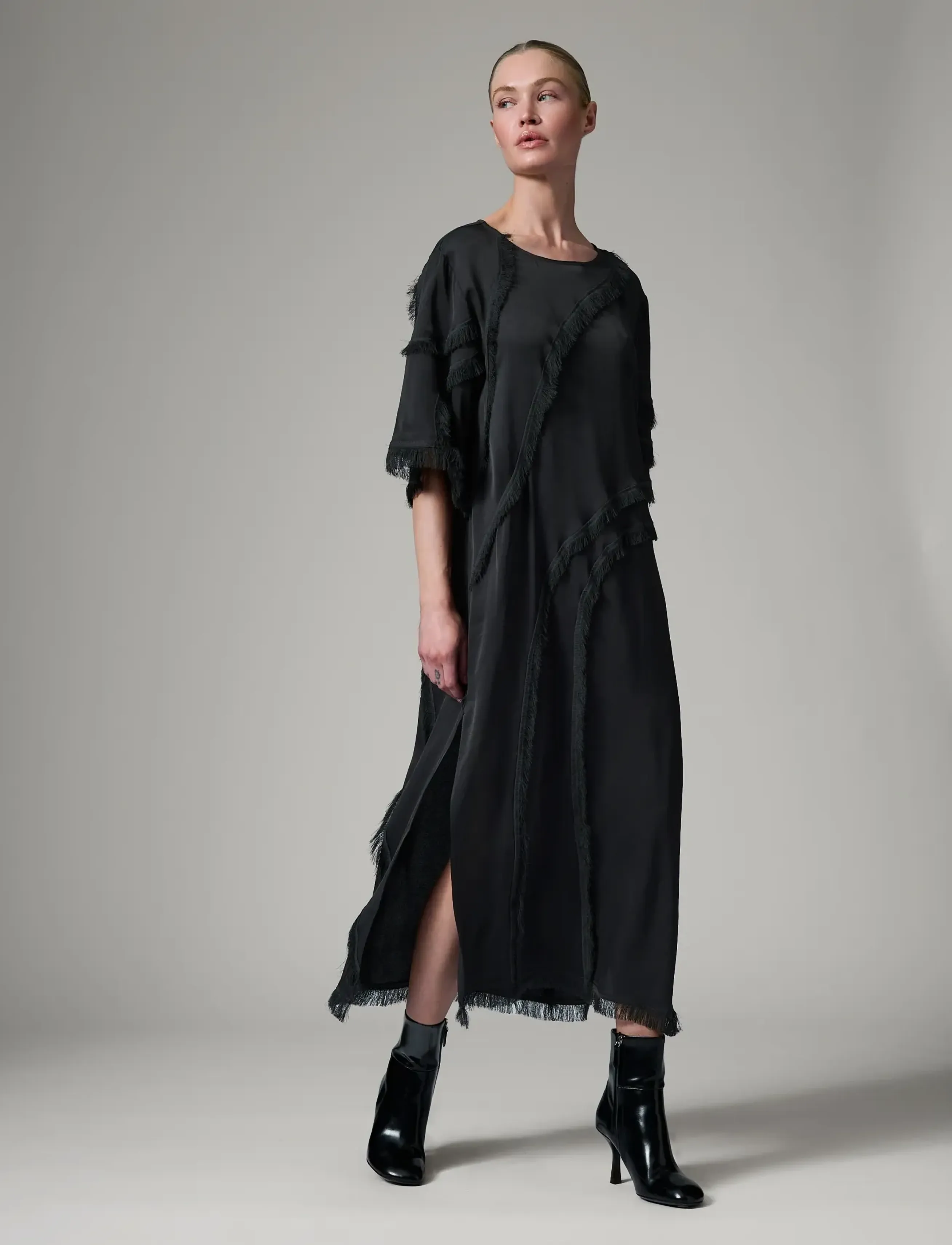 Day Birger et Mikkelsen - Thea - Matte Crepe - midi kjoler - black - 3