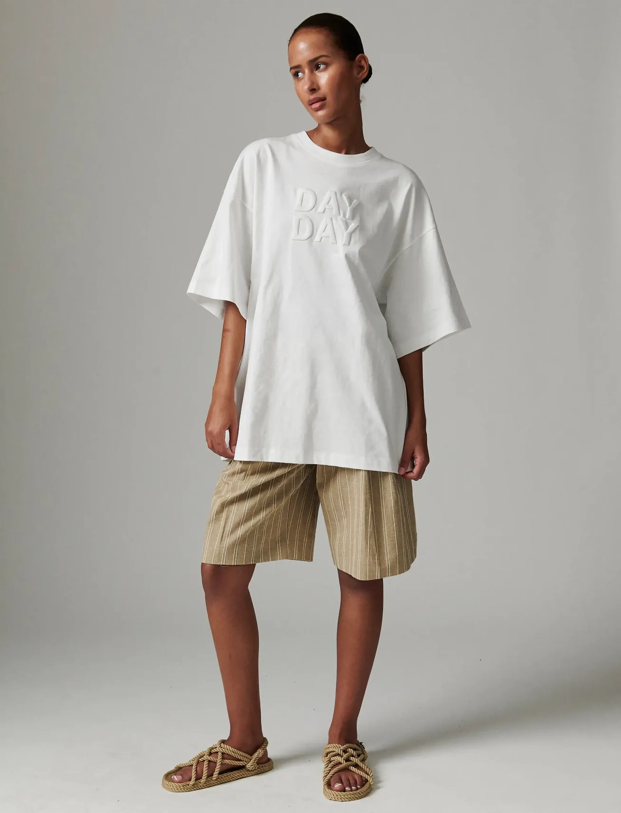 Day Birger et Mikkelsen - Drew King embroidery - Heavy Jersey - t-särgid - bright white - 4