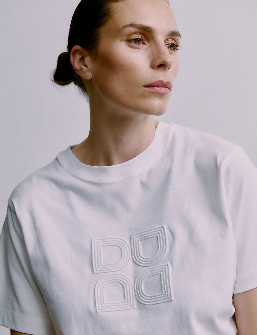 Day Birger et Mikkelsen - Parry Logo- Heavy Jersey - t-shirts & tops - bright white - 3