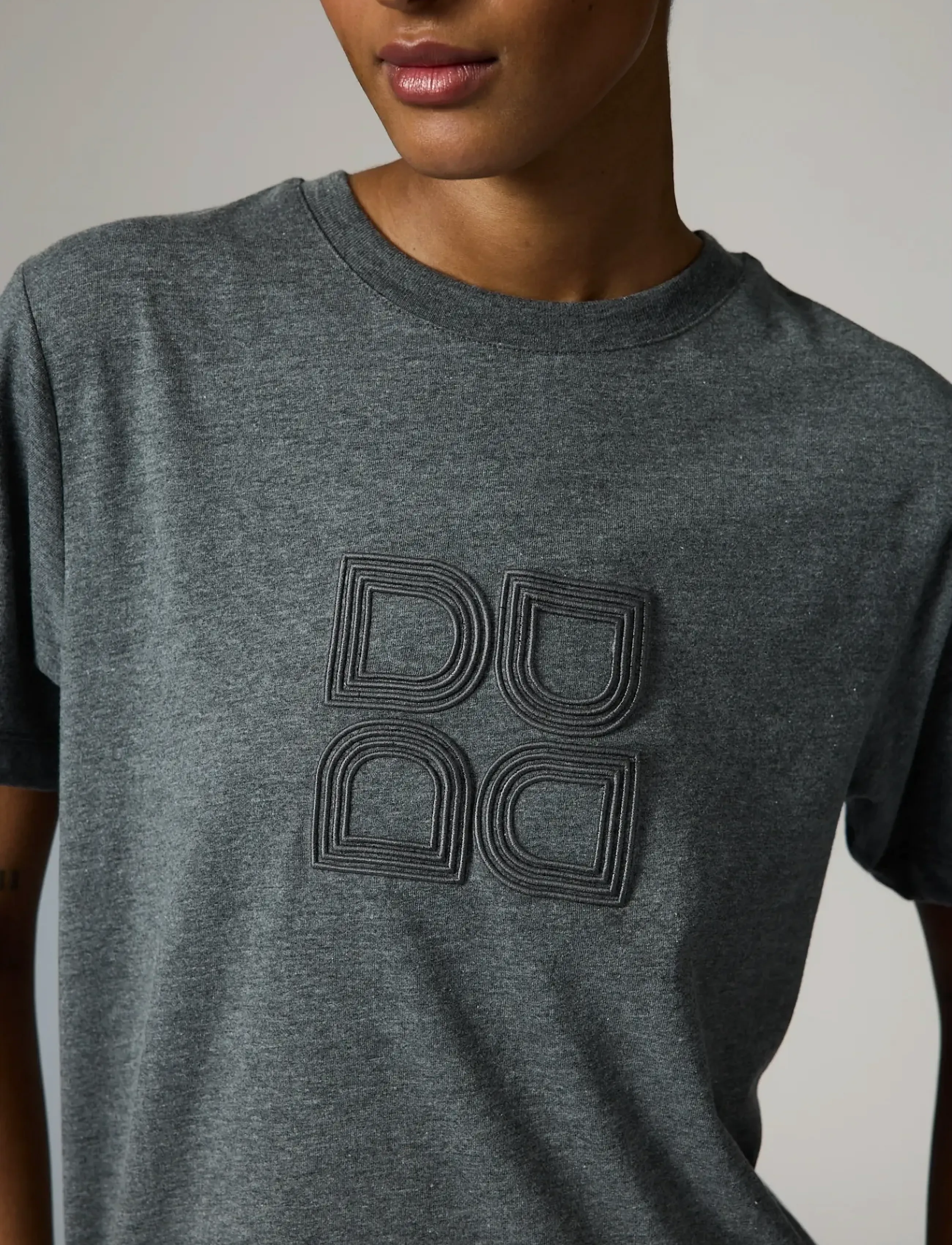 Day Birger et Mikkelsen - Parry Logo- Heavy Jersey - t-shirts - medium grey melange - 4