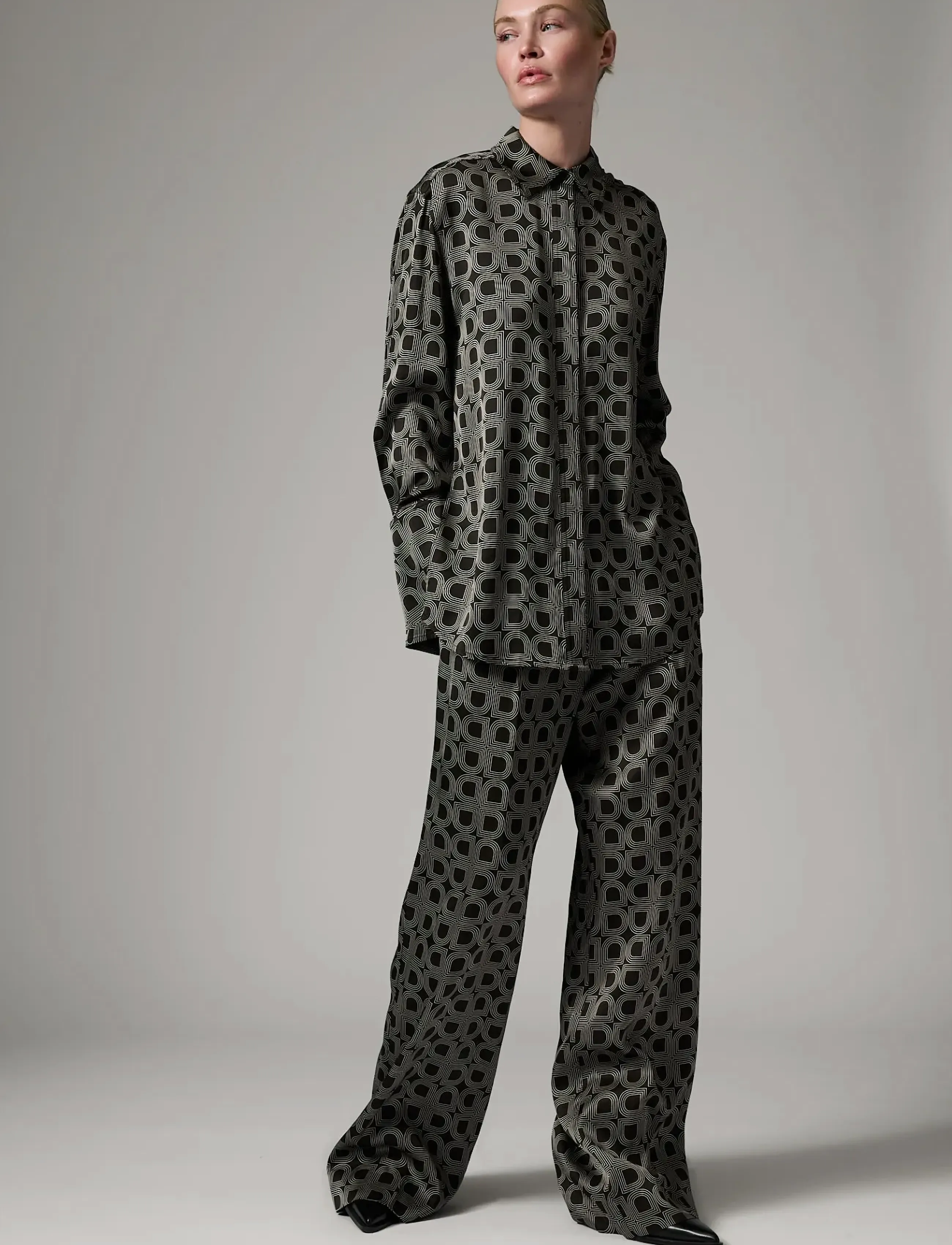 Day Birger et Mikkelsen Plymo- Fluid Viscose - Long-sleeved shirts - BLACK / black