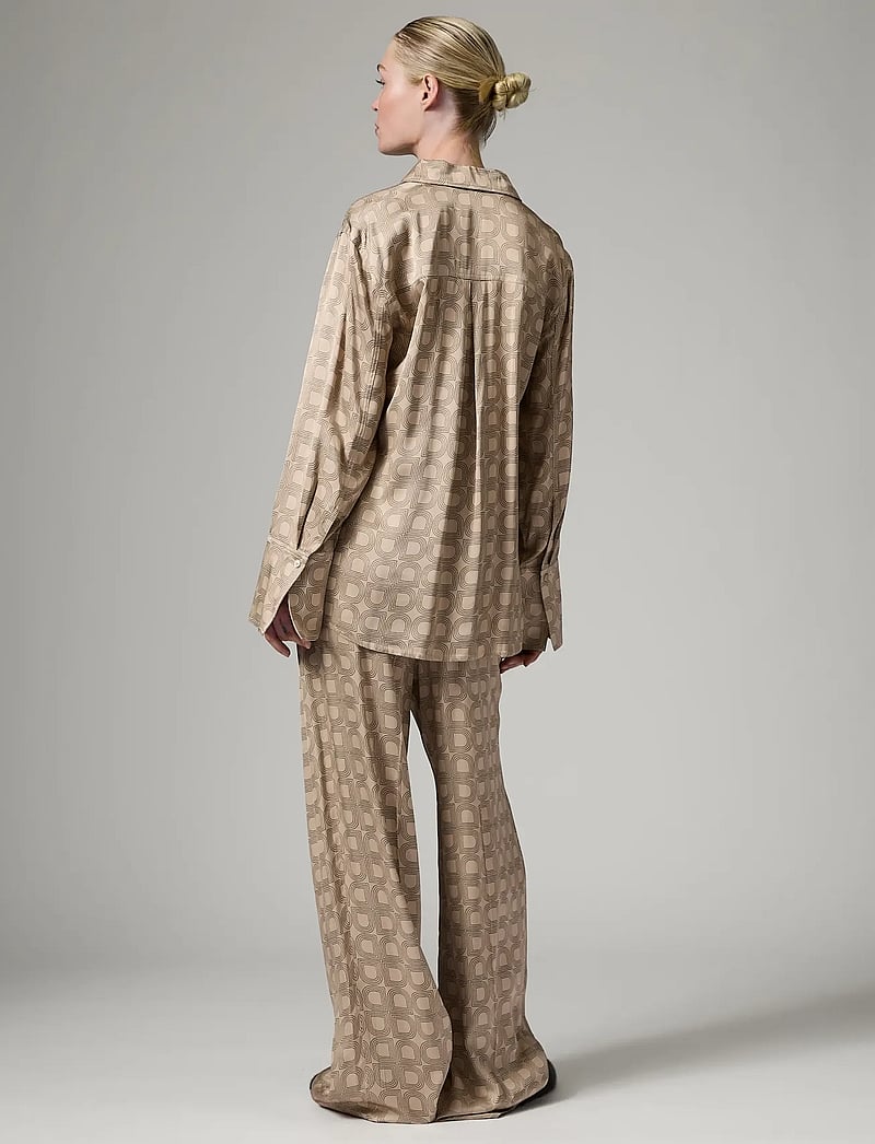 Day Birger et Mikkelsen - Phoebe - Fluid Viscose - laia säärega püksid - humus - 4