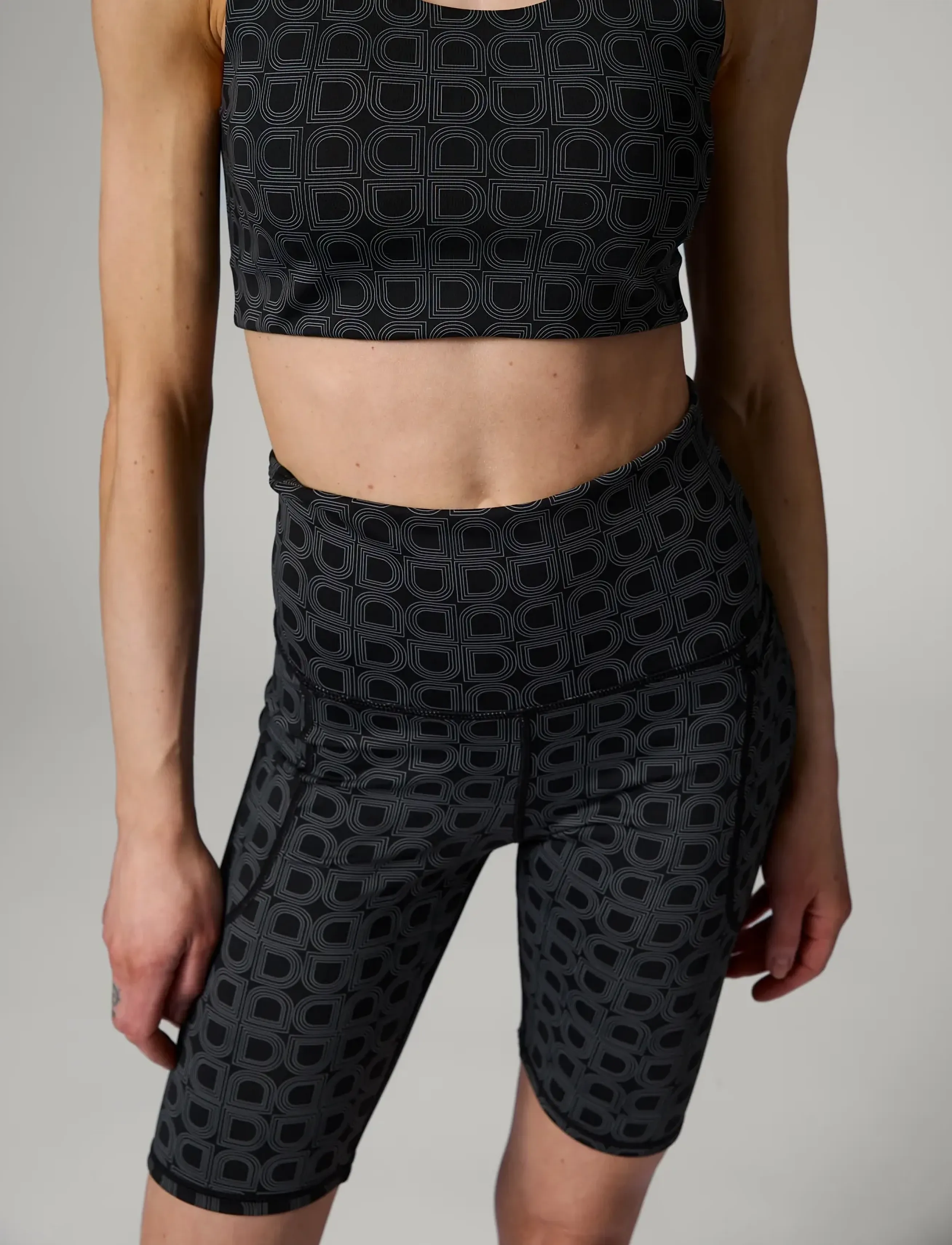 Day Birger et Mikkelsen Romain Athleisure, L, Sport Shorts, Grau - Training Frauen