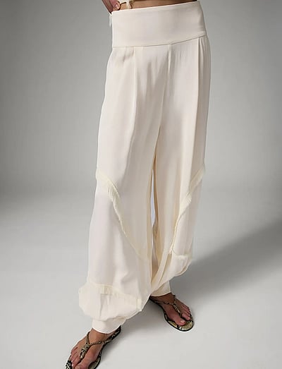 Beate - Matte Crepe - Barrel-Bukser