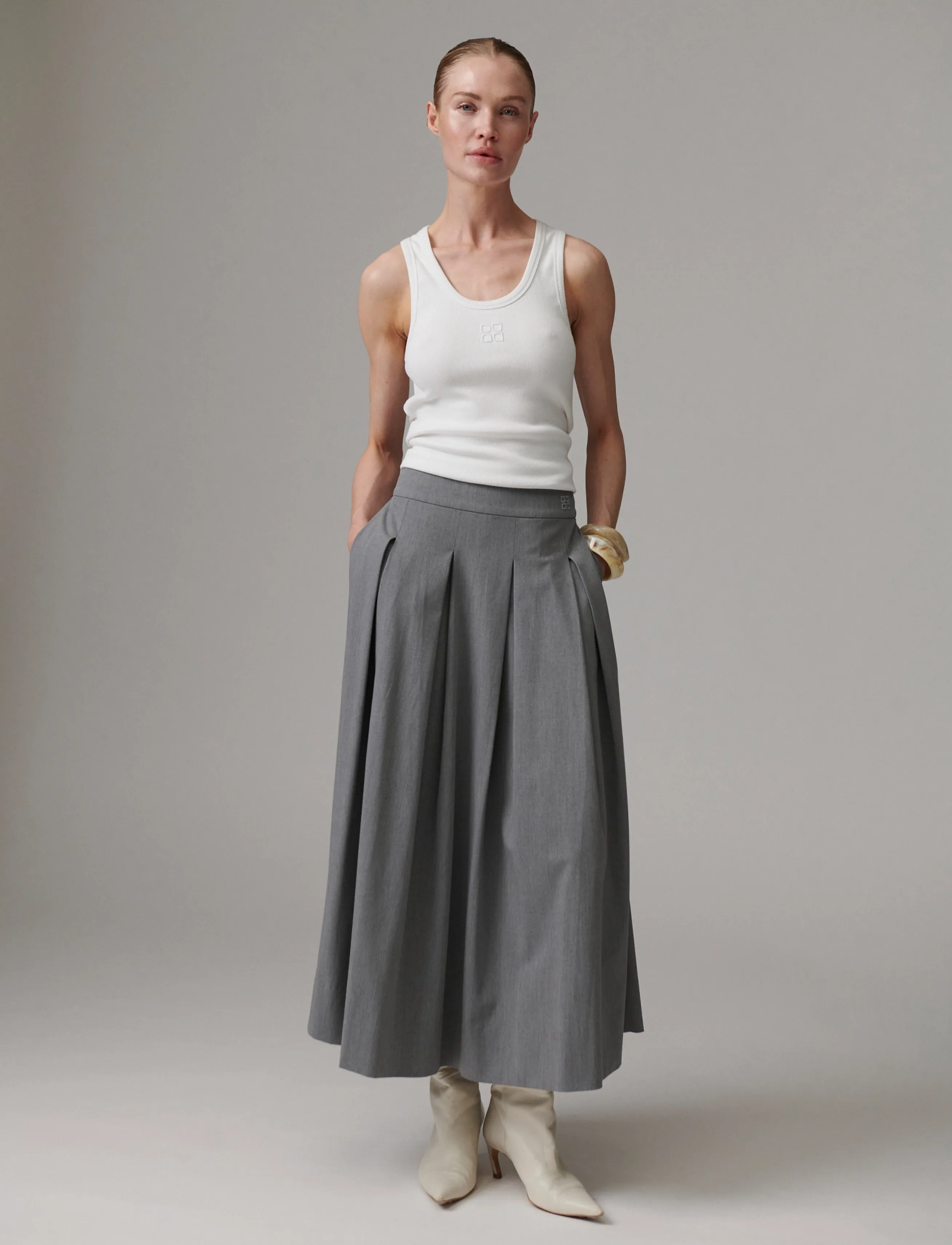 Day Birger et Mikkelsen - Chai - Classic Gab - pleated skirts - medium grey melange - 2