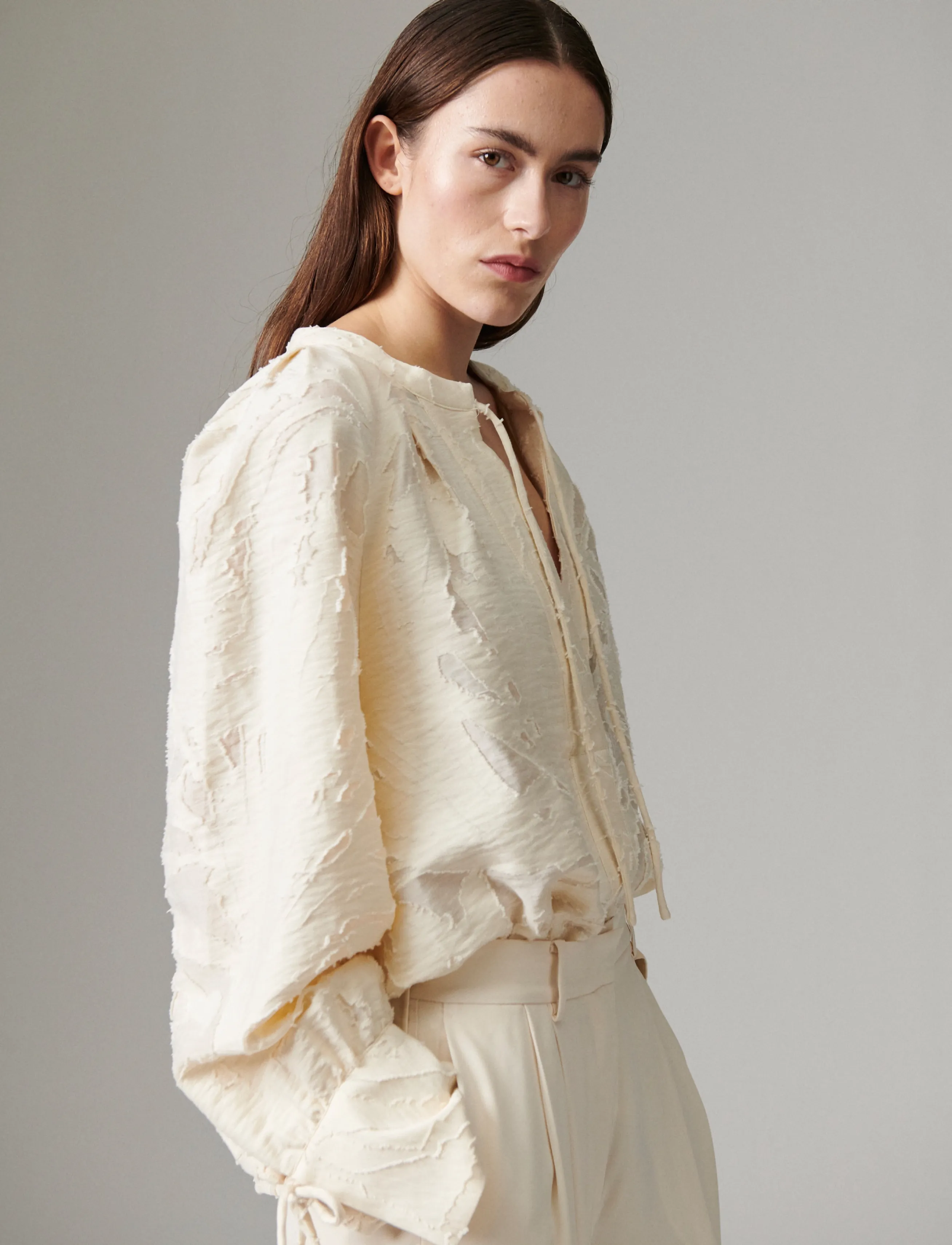 Penka Raw Jacquard