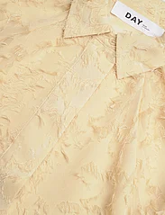Day Birger et Mikkelsen - Marienne - Delicate Texture - blouses korte mouwen - almond oil - 2
