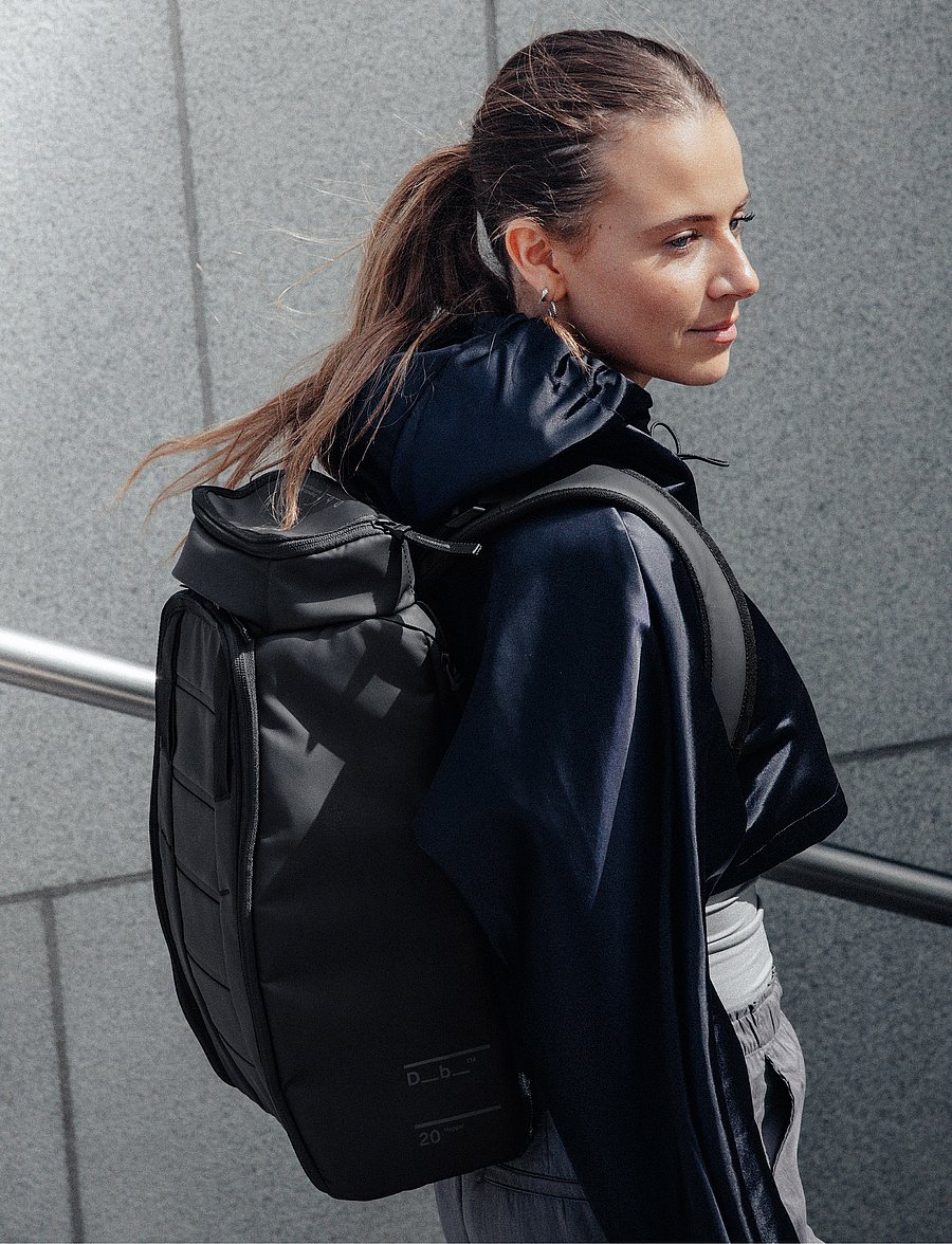 Db Journey - Hugger Backpack 20L - spordiseljakotid - black out - 0