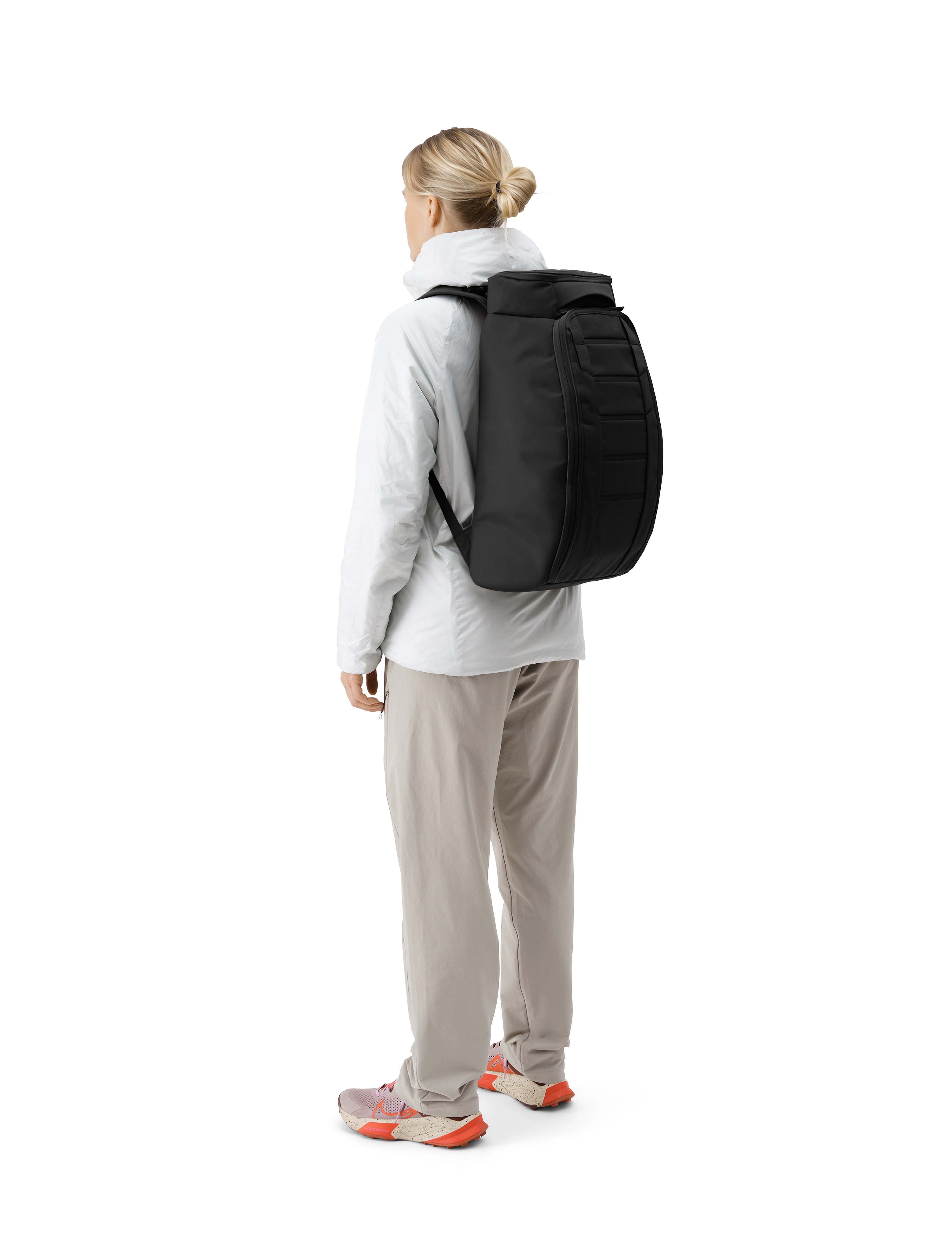 Db Journey Hugger Backpack 25L, One Size, Black, Sport Training Bags > Sport Backpacks, Dame