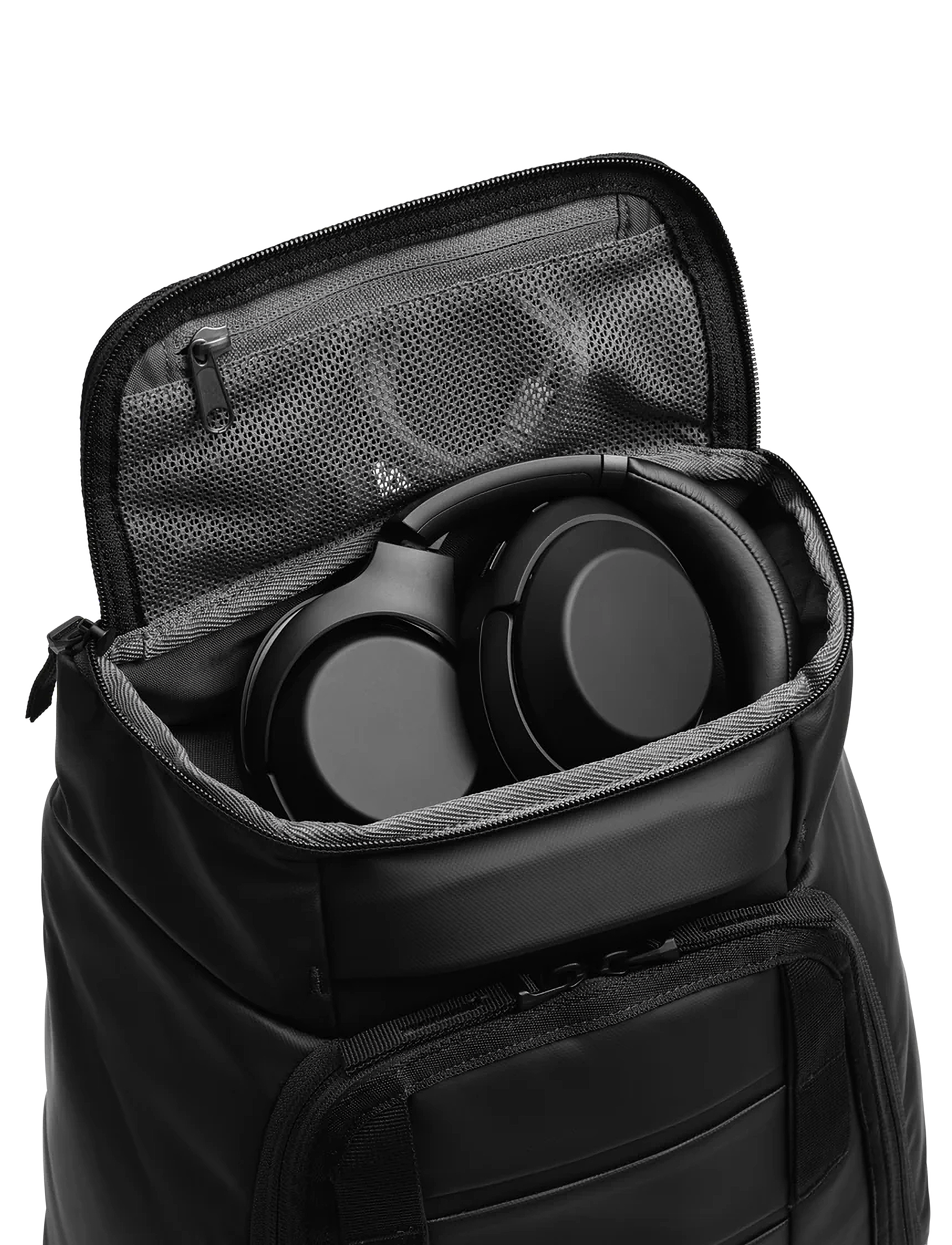 Db Journey - Hugger Backpack 25L - sport backpacks - sand grey - 4