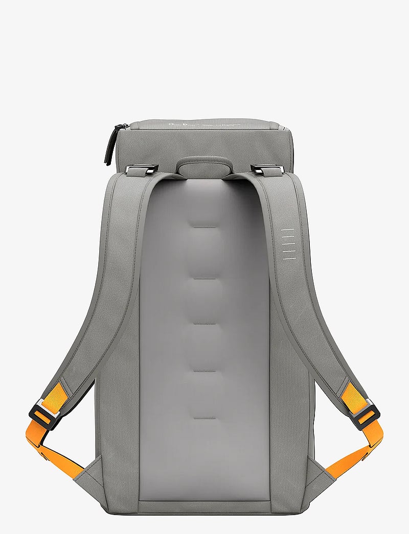 Db Journey - Hugger Backpack 25L - träningsväskor - sand grey - 3