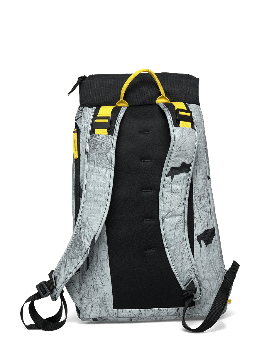 Db Journey - Hugger Backpack 25L - sportinės kuprinės - basalt white - 1