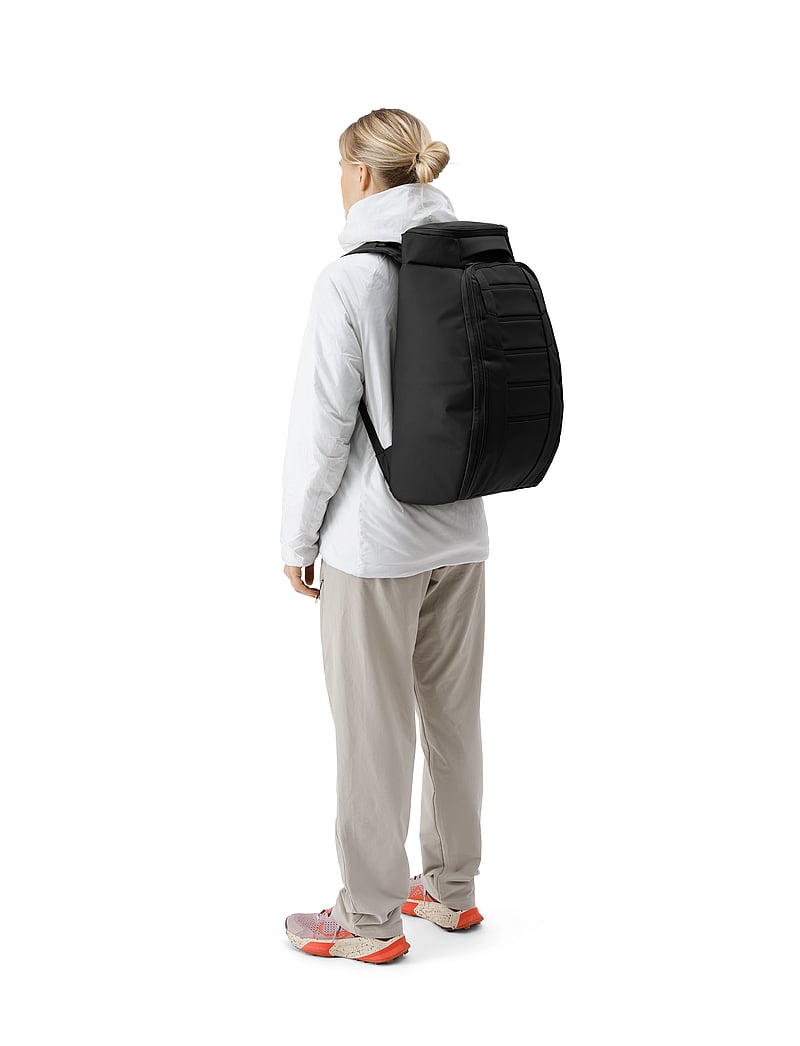 Db Journey - Hugger Backpack 30L - träningsväskor - black out - 0