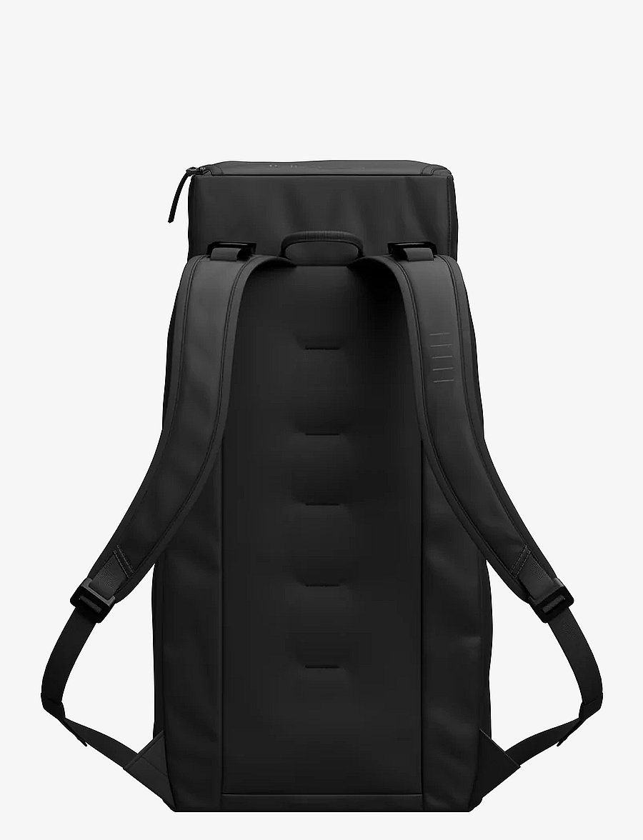 Db Journey - Hugger Backpack 30L - sportryggsäckar - black out - 3