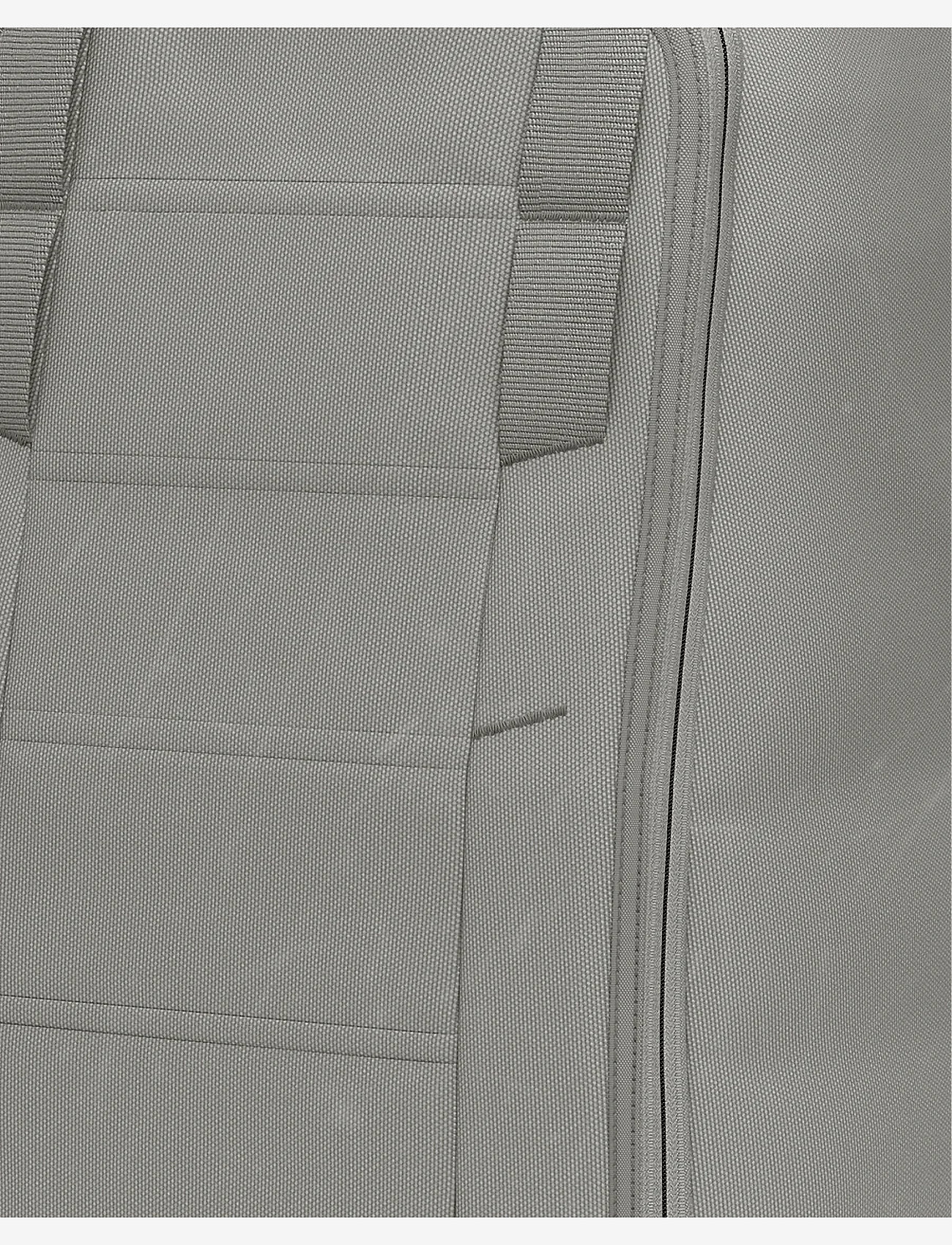 Db Journey - Hugger Backpack 30L - treeningkotid - sand grey - 3