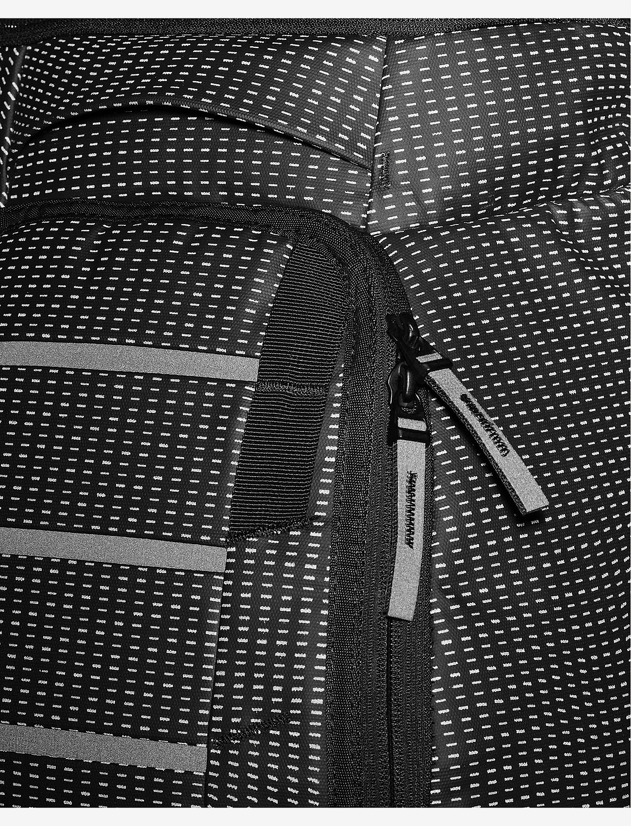 Db Journey - Hugger Backpack 30L - träningsväskor - reflective black - 4