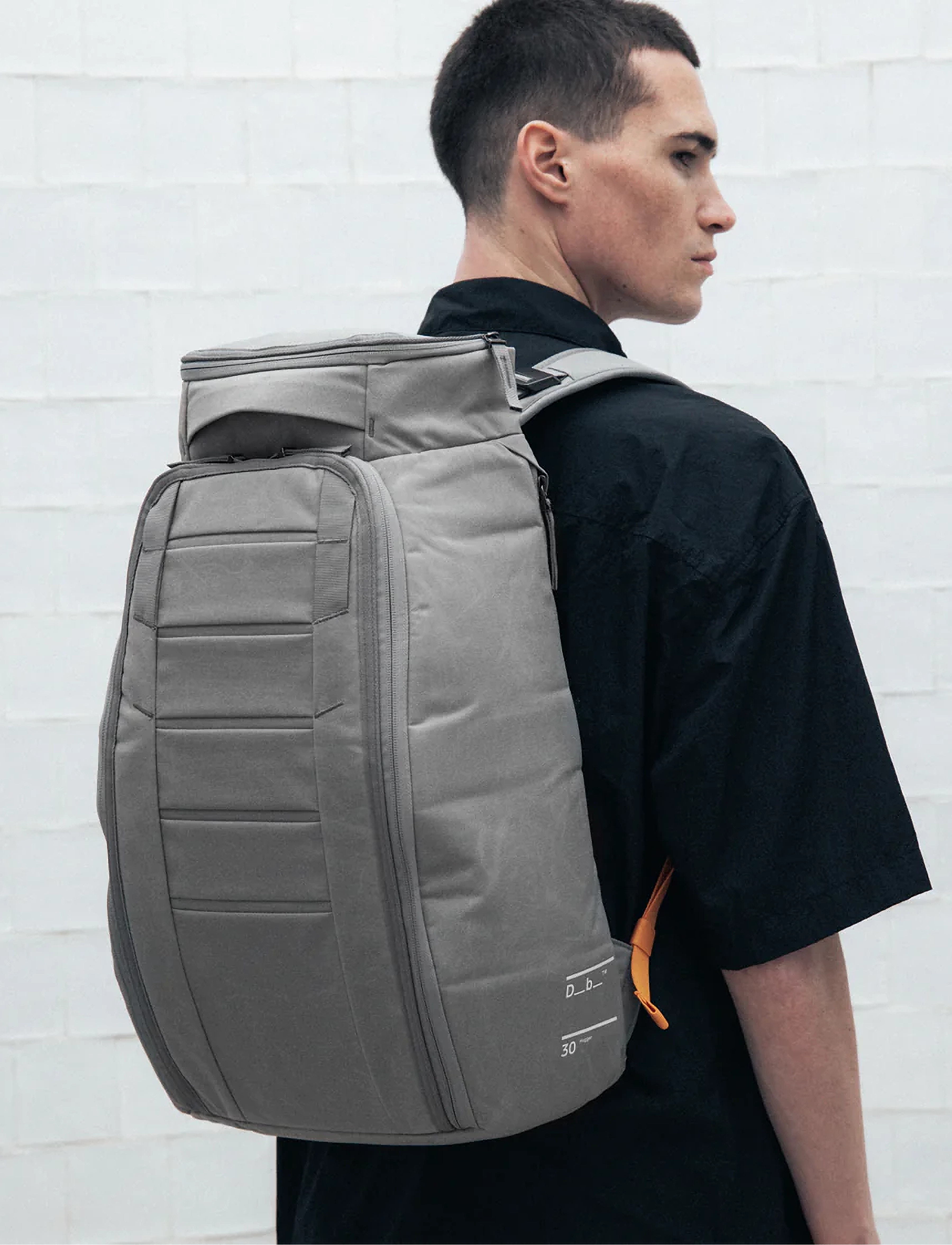 Db Journey - Hugger Backpack 30L - sportryggsäckar - sand grey - 0