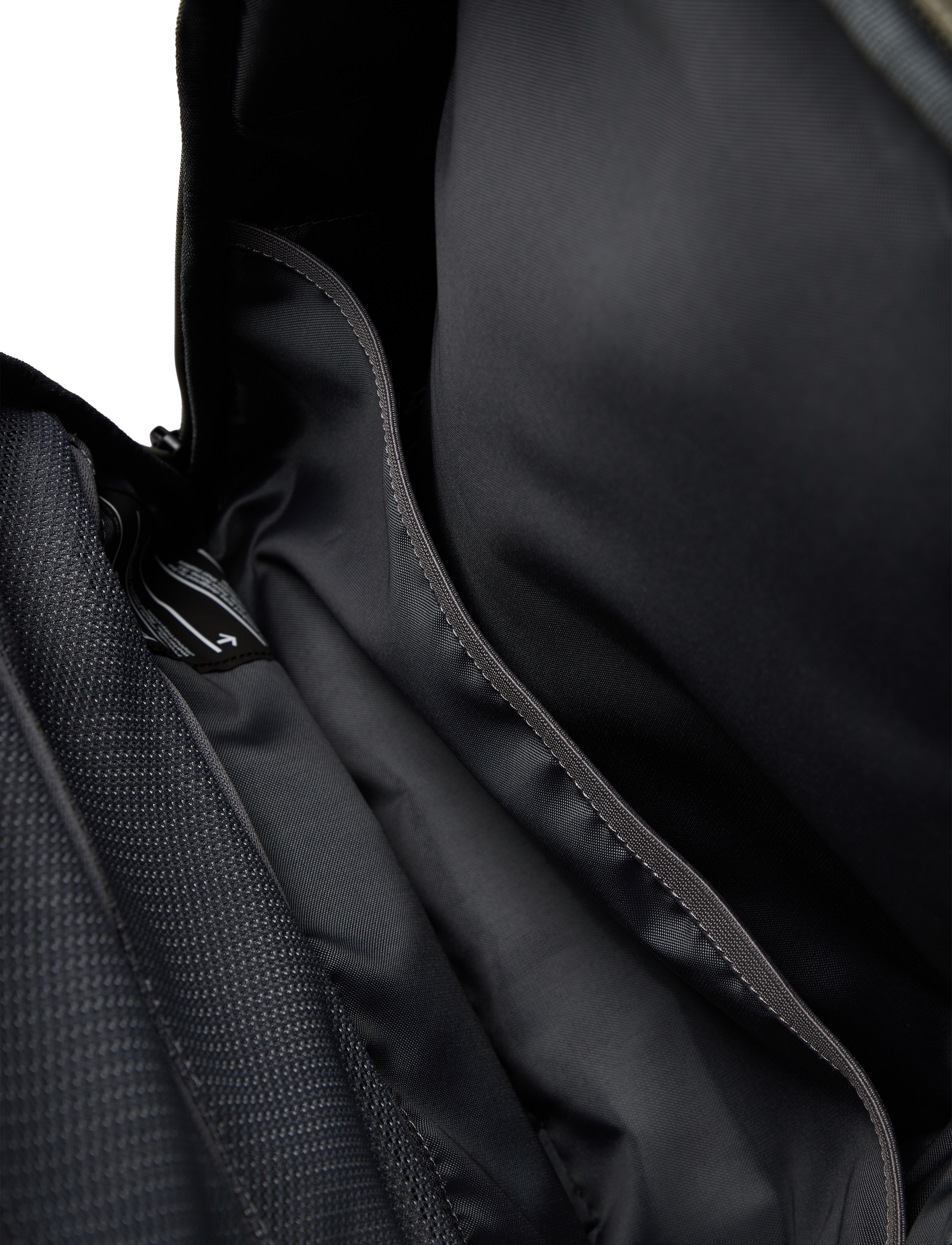 Db Journey - Freya Backpack 16L - sport backpacks - moss green - 4
